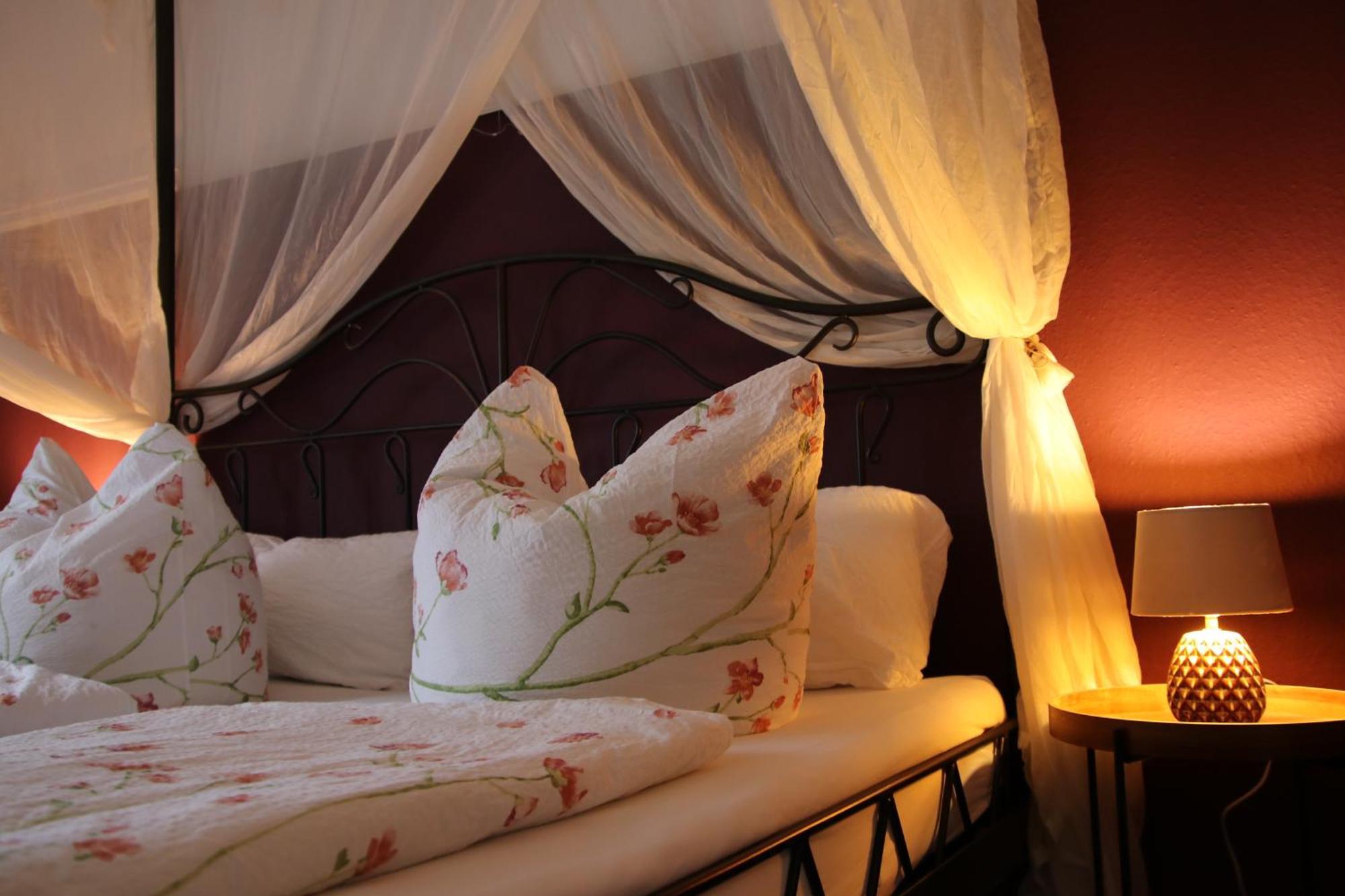 Schloss Badow Ngoại thất bức ảnh