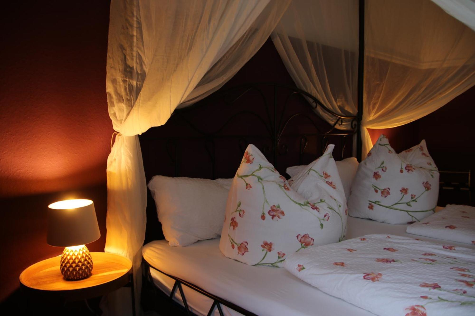 Schloss Badow Ngoại thất bức ảnh
